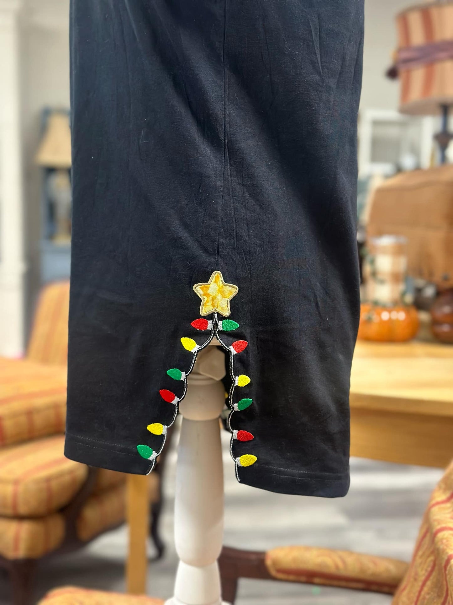 Applique Side Split Sweatshirt