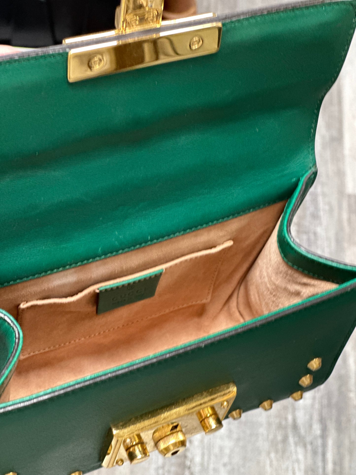 Gucci Pearl Padlock Mini Green